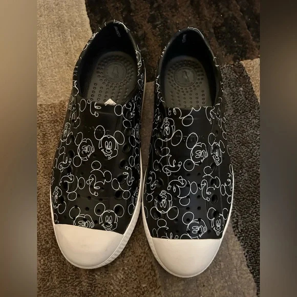 Natives - Picture 1 of 2